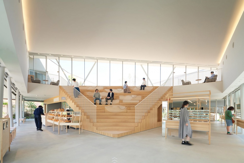 JINS PARK Maebashi by Yuko Nagayama and Associates
