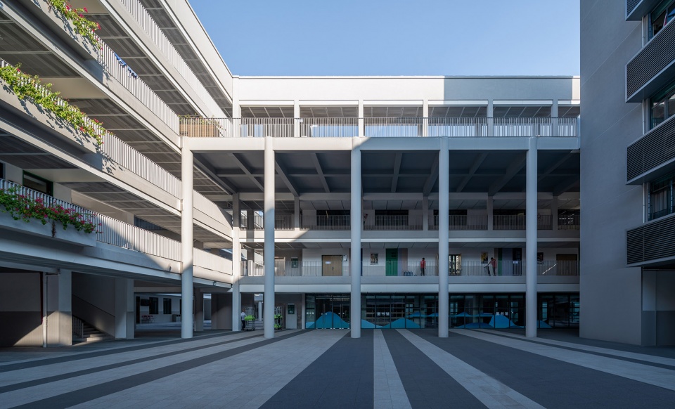 Reconstruction and extension project of Qilin Middle School Shenzhen by Yuanism Architects SUIADR