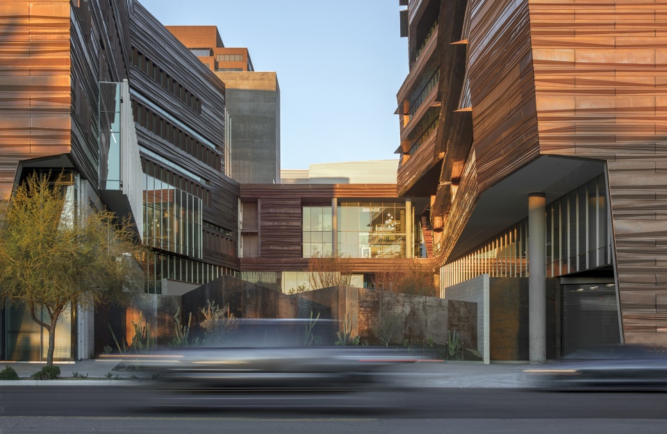 phoenix biomedical sciences partnership building by co architects
