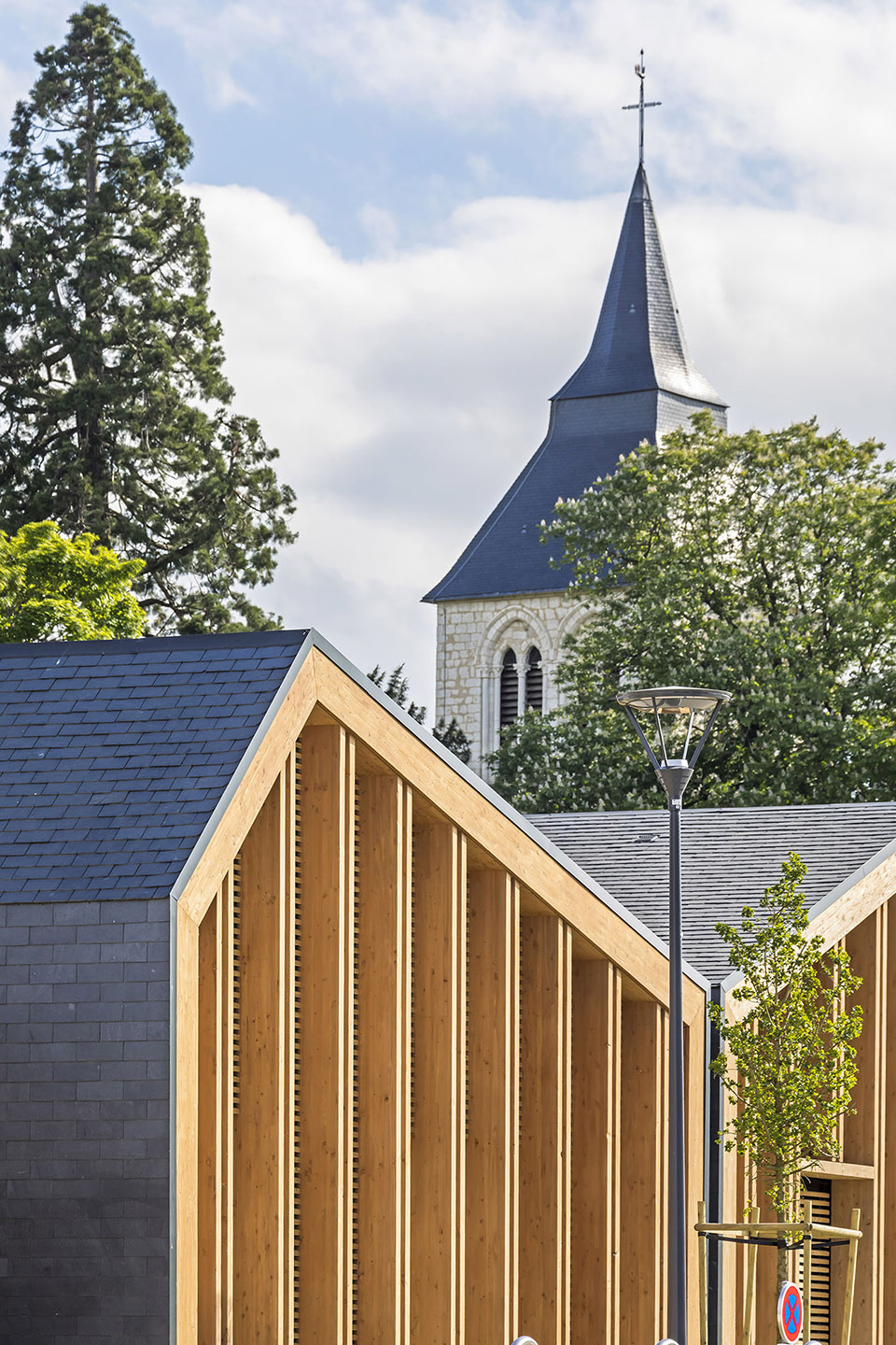 Les Coteaux FLeuris School by HEMAA Architectes 谷德设计网