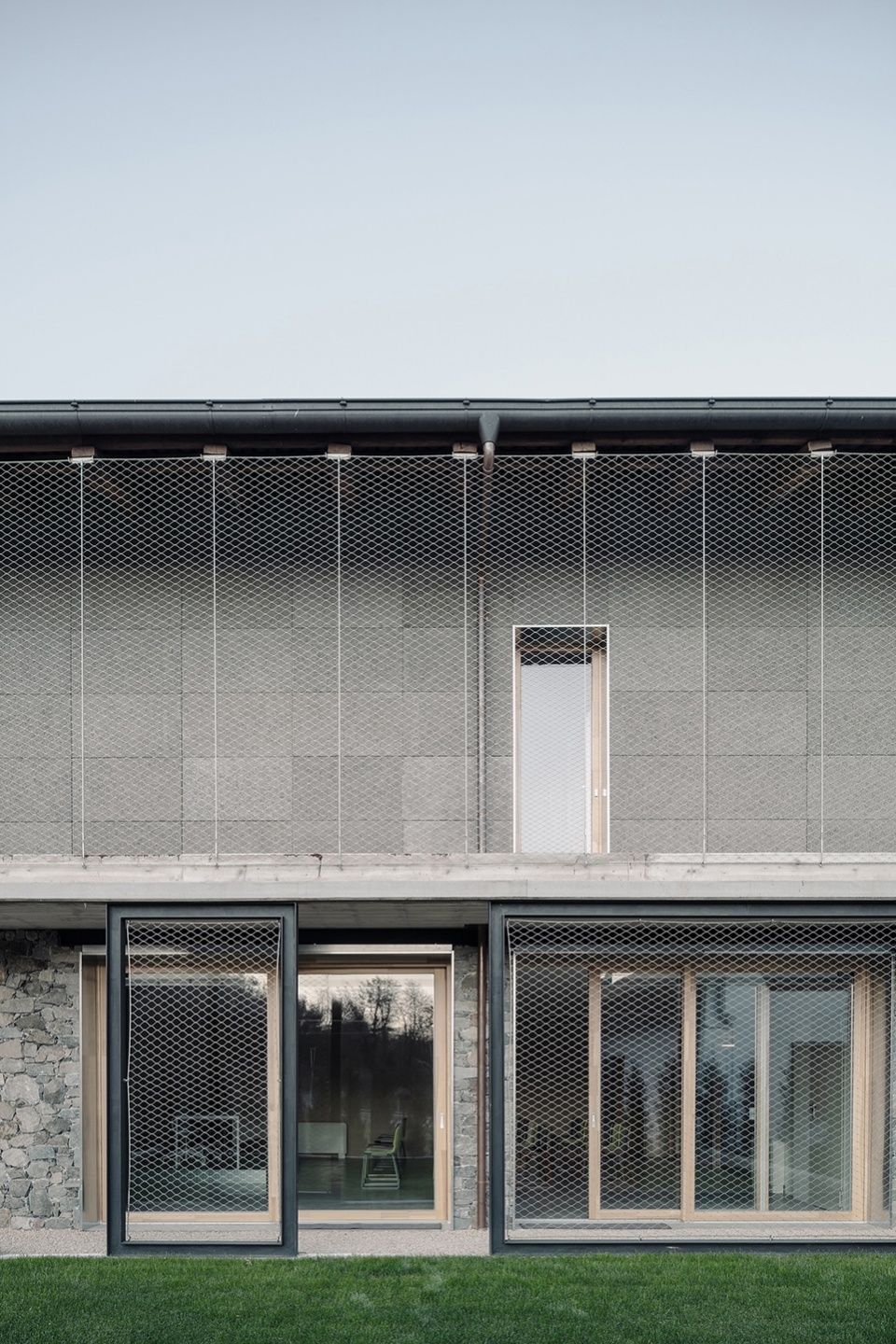 new chemsafe offices by archisbang