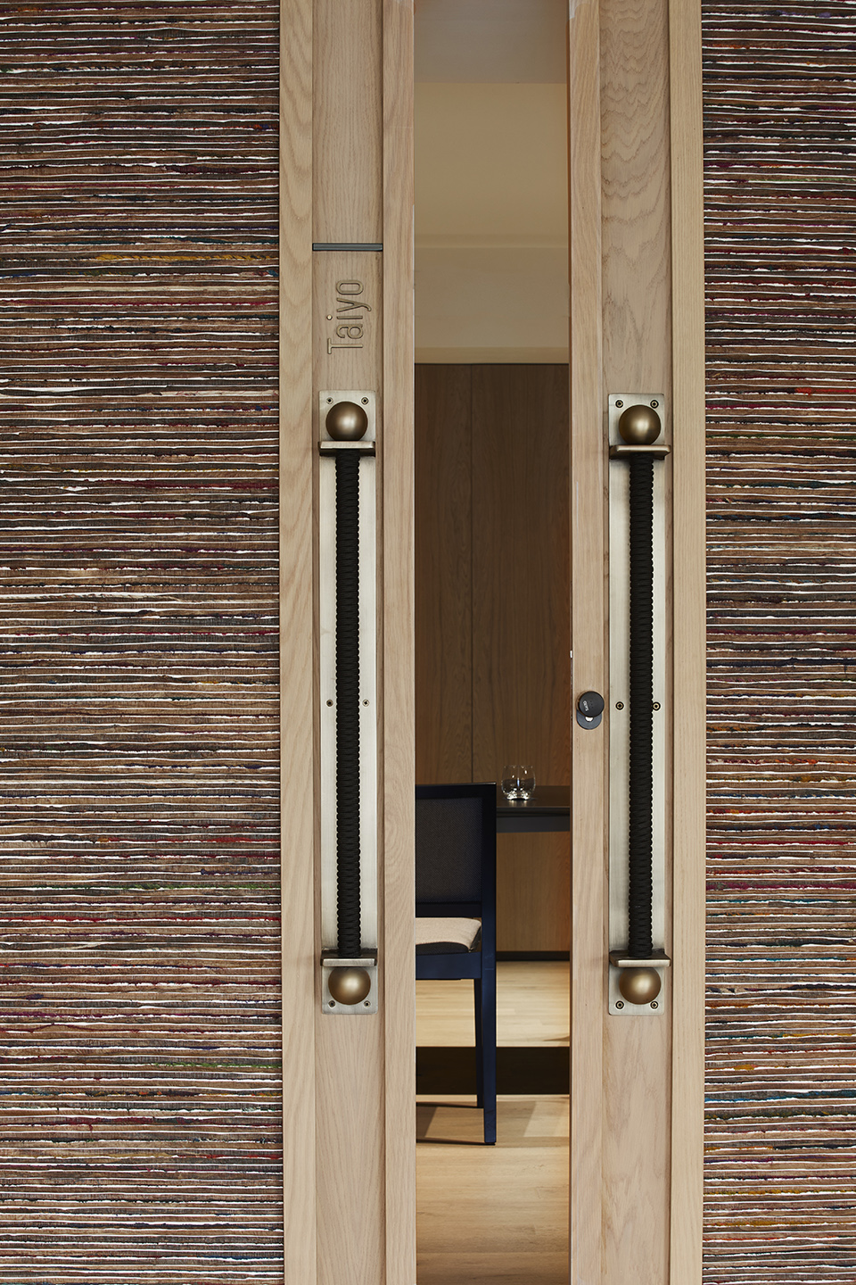 Nobu Hotel Barcelona by Rockwell Group - 谷德设计网