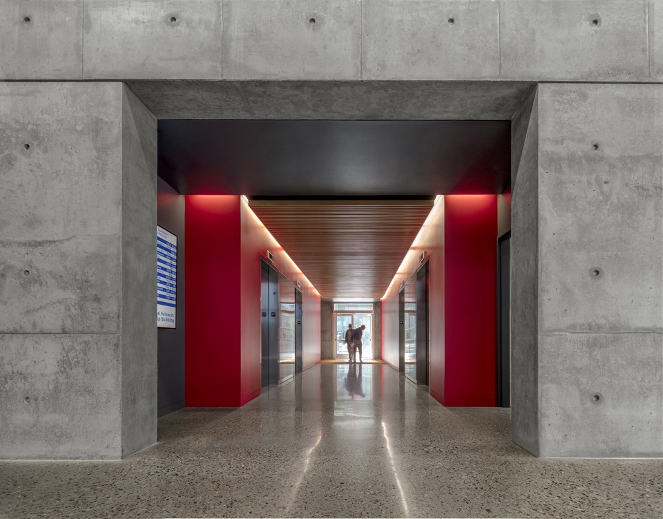 phoenix biomedical sciences partnership building by co architects