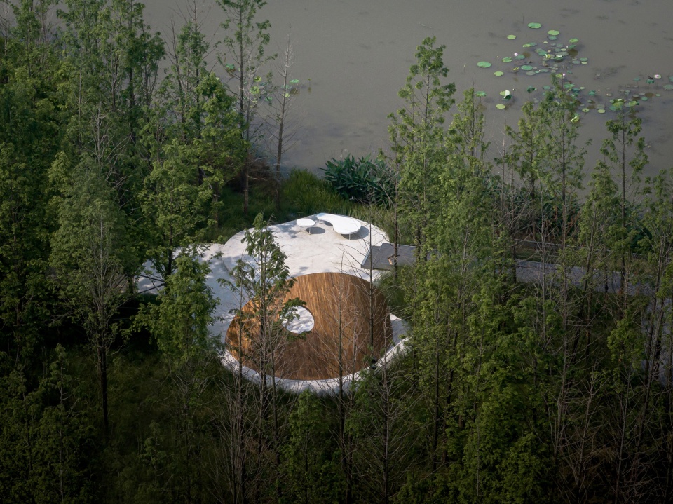 Wuhan Yanxi Lakeside Park China by Change Studio