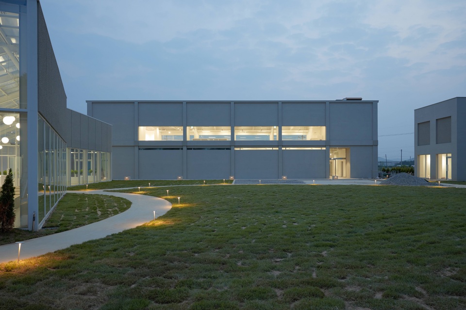 forerium by studio studio