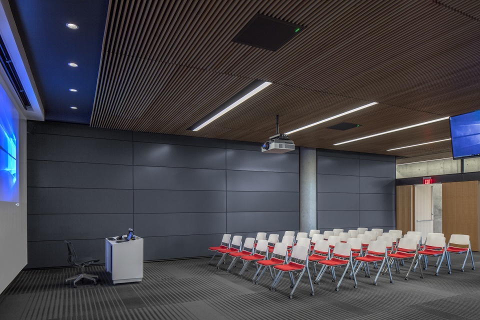 phoenix biomedical sciences partnership building by co architects