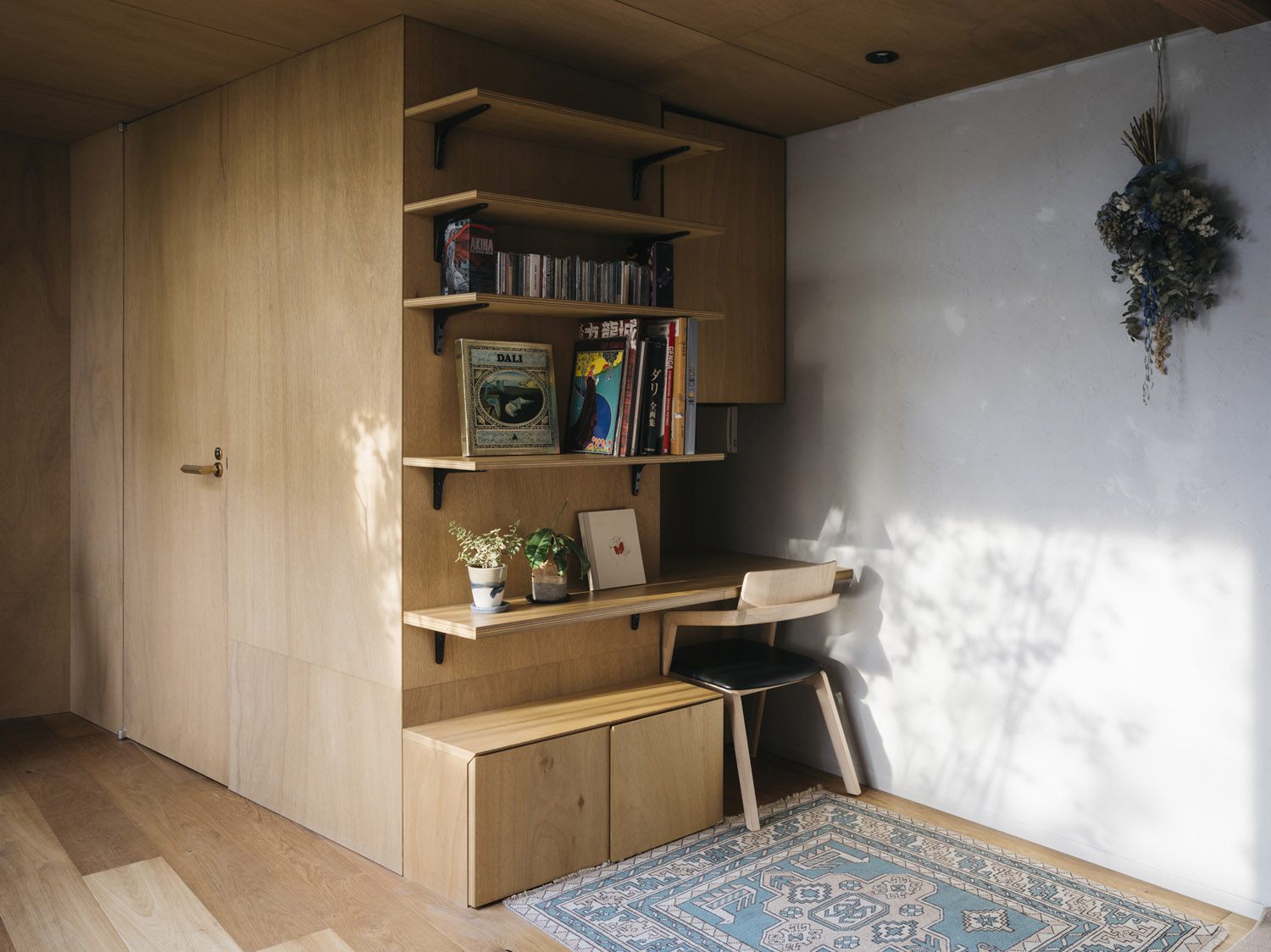 Nightingale House by Atsushi Kawanishi Architects 谷德设计网