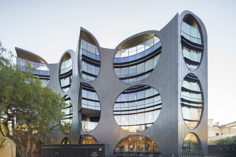 victorian pride centre bau grant amon architects