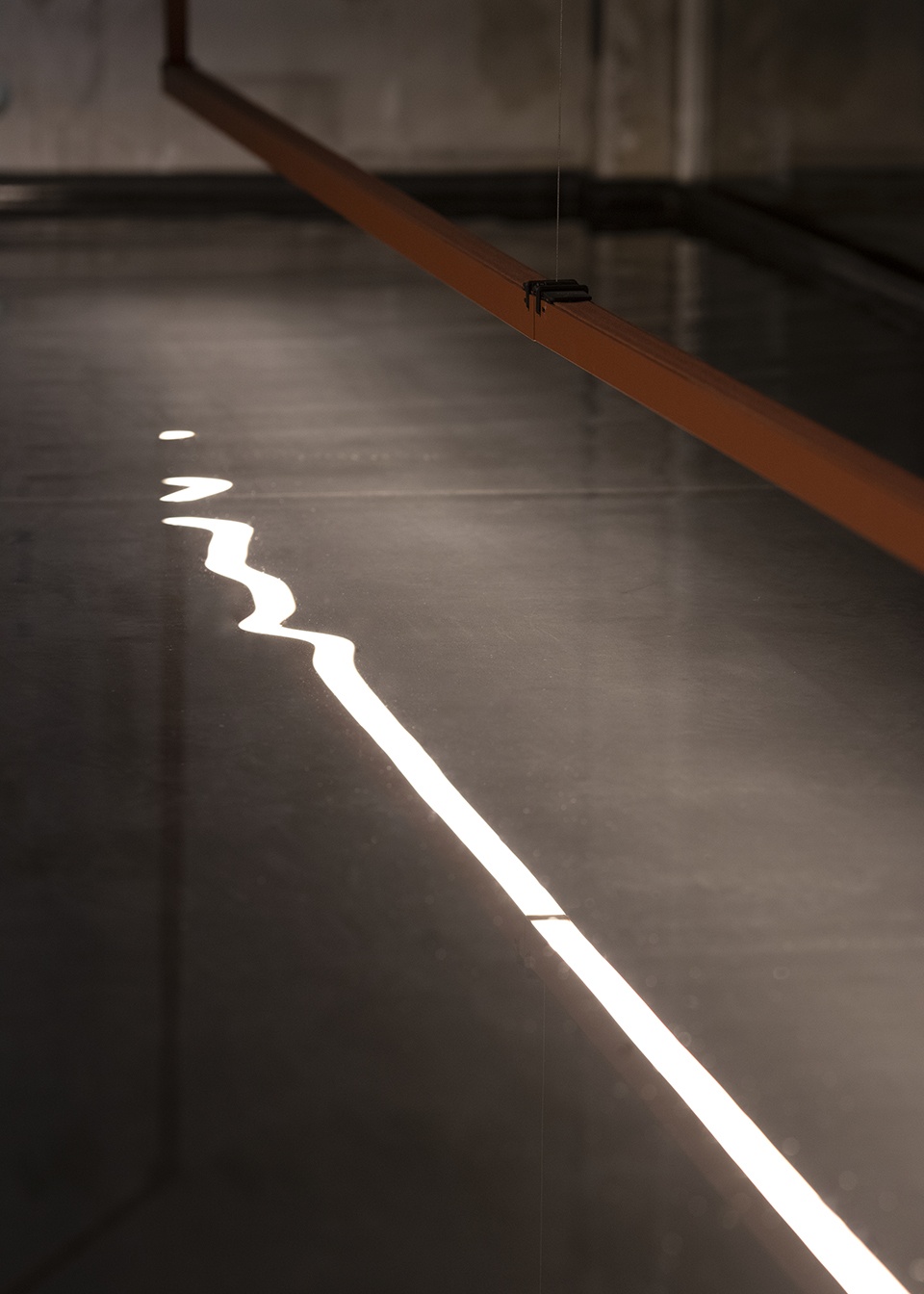 the five sides of plusminus at fourth space by vibia