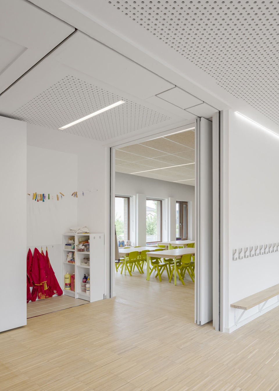 groupe scolaire thomas pesquet villepreux by paul emmanuel loiret serge joly architectes