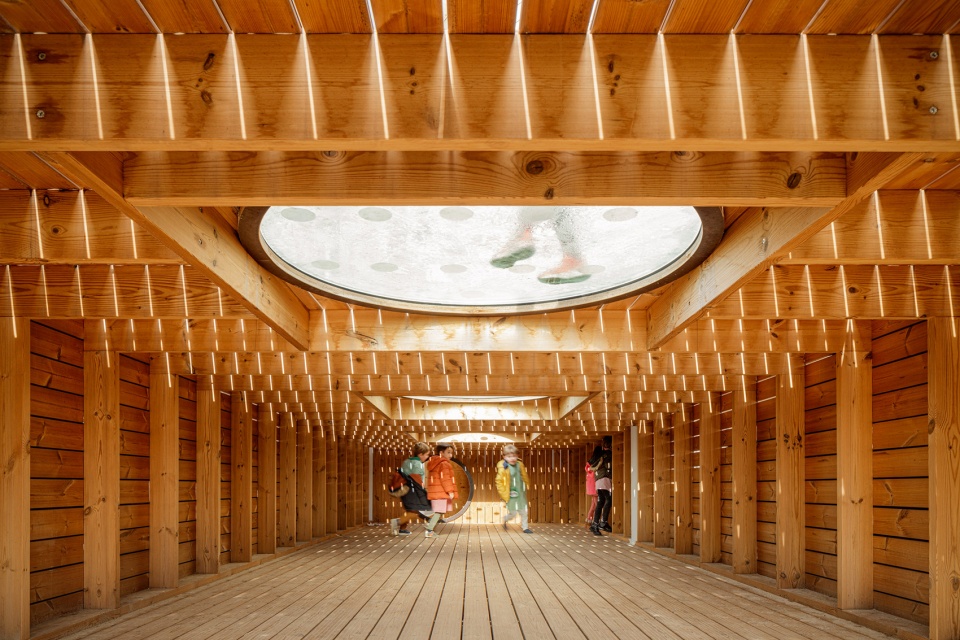 san antonio school playground by ele arkitektura