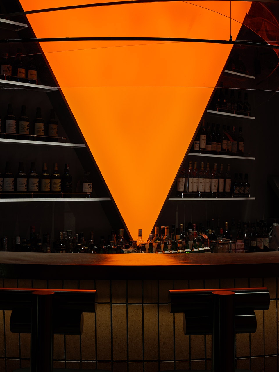 Parallel Universe 1989 Whisky Bar China by ZooCN Lab