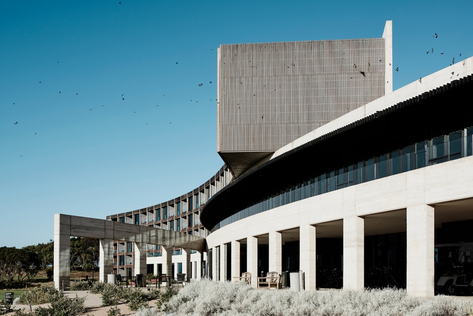 racv torquay by wood marsh