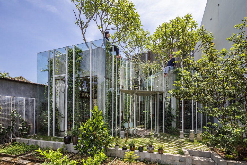 labri house by nkaa studio