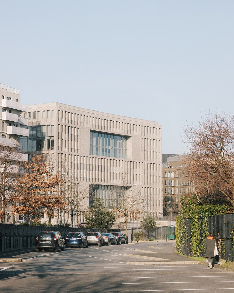 leonard de vinci institute by lan