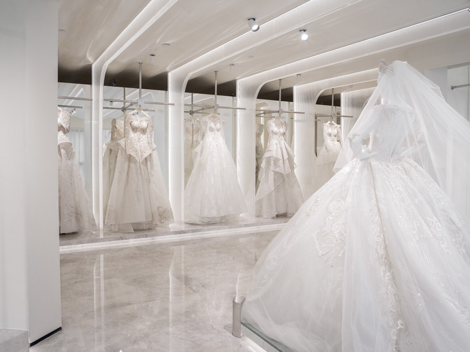 manlibridal by water team design