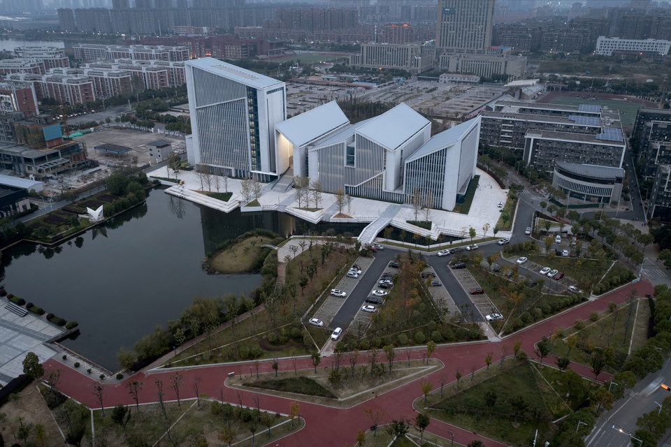 Library and Information Complex of Jiangxi Construction Vocational and Technical College SCUT