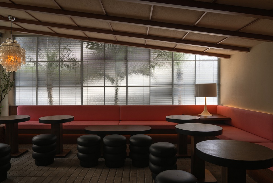SOT Bar Tea China by Xiaoou Design Group