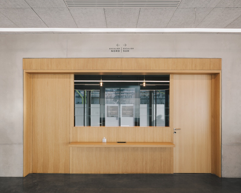 leonard de vinci institute by lan