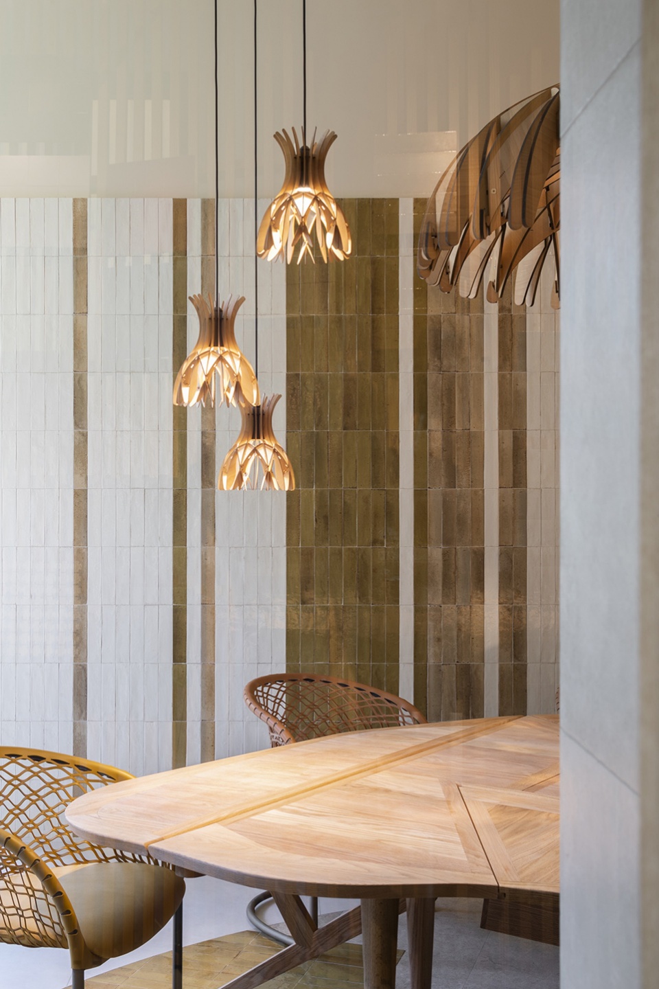 ceramiche ragno showroom milan by benedetta tagliabue embt architects