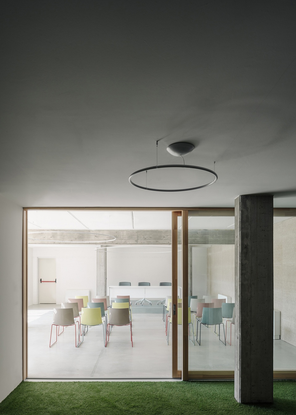 new chemsafe offices by archisbang