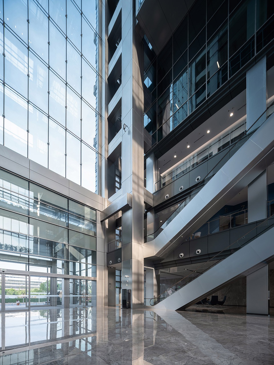 The Exo Towers Ruifeng Digital Finance Center China by UUA