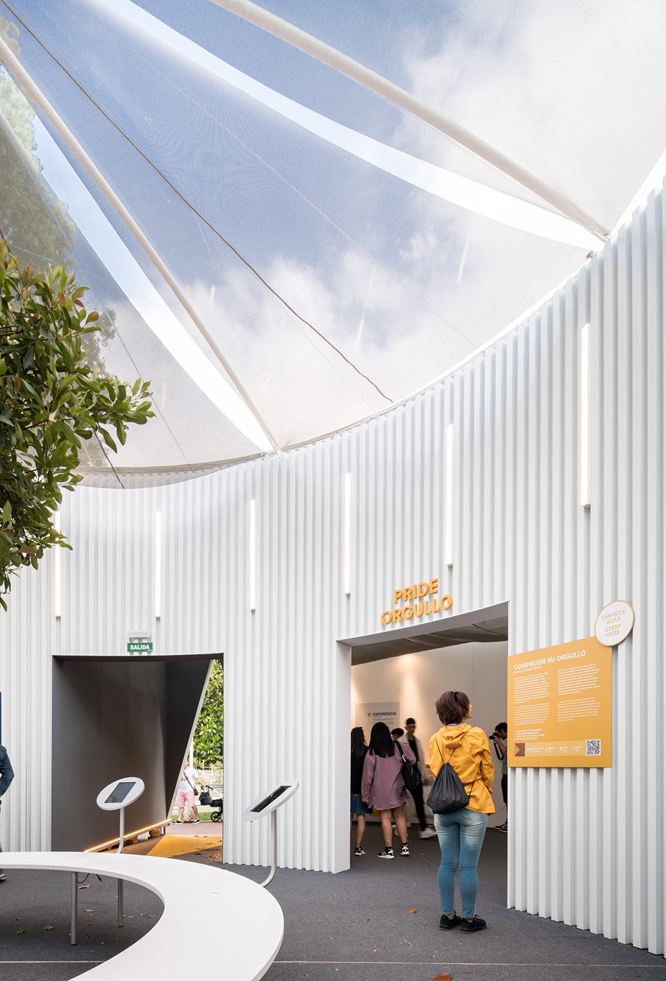 Mandala Lab by EXTUDIO ENORME Studio