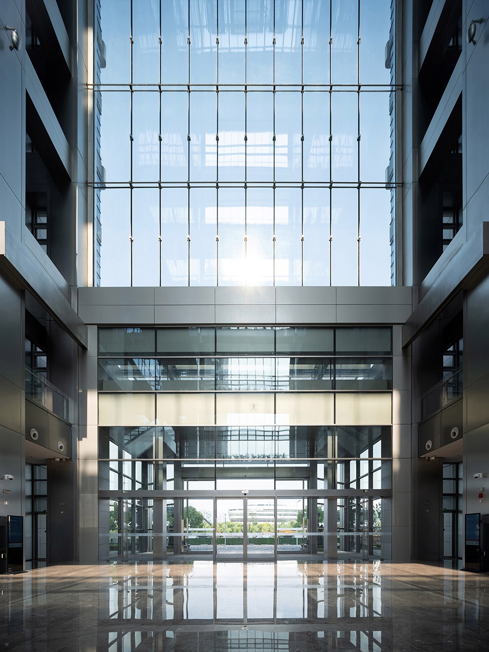 The Exo Towers Ruifeng Digital Finance Center China by UUA
