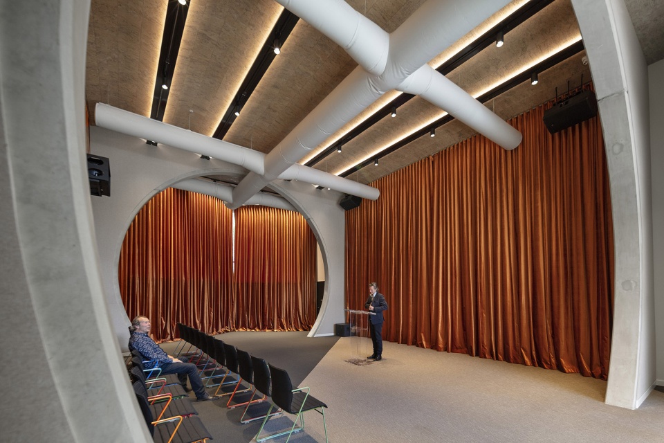 victorian pride centre bau grant amon architects