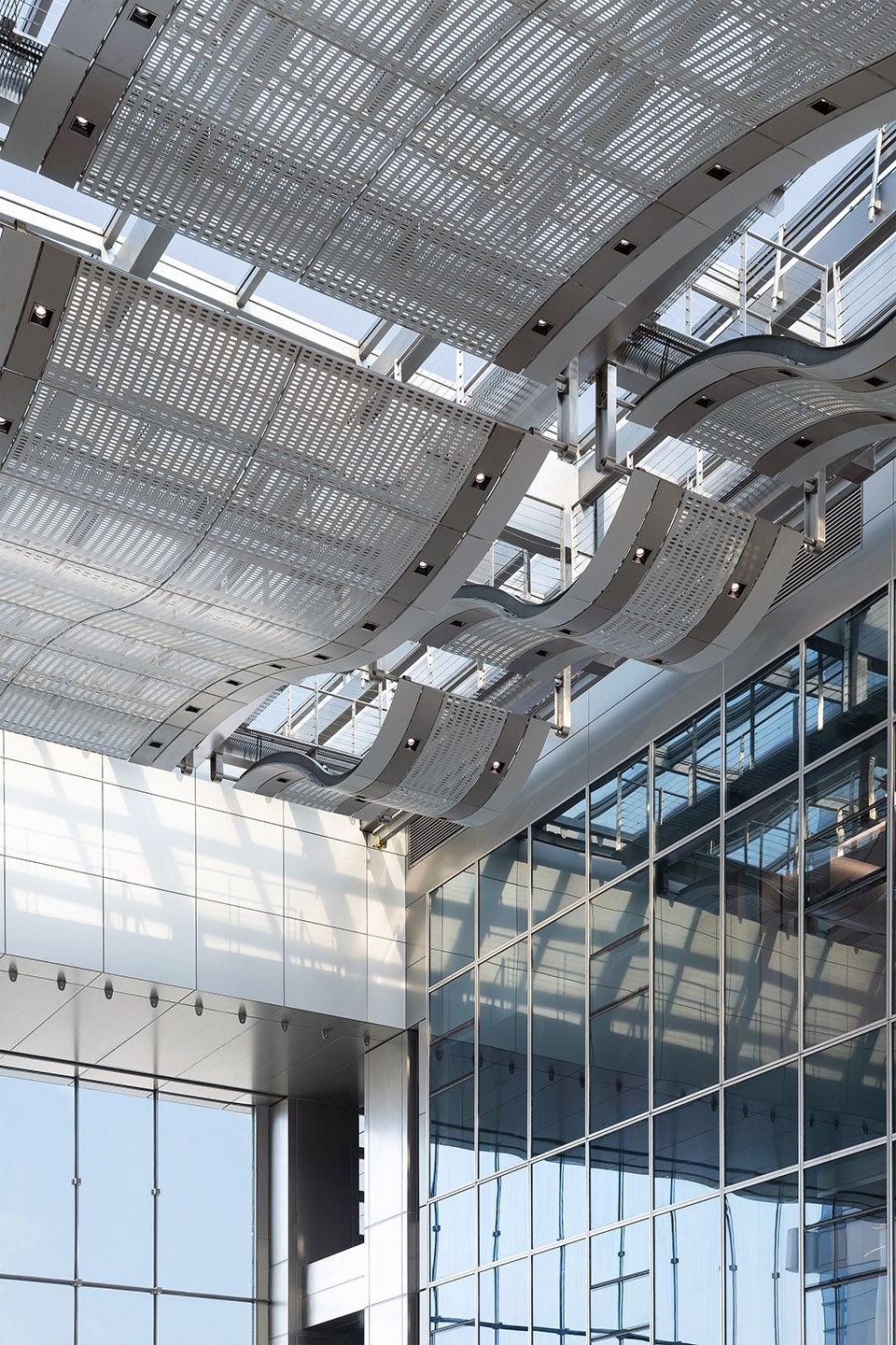 The Exo Towers Ruifeng Digital Finance Center China by UUA