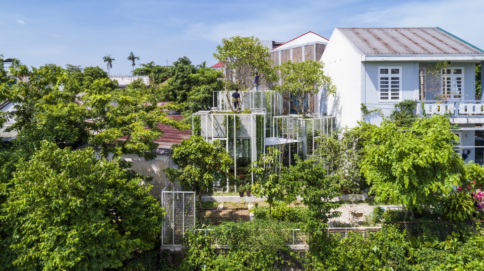 labri house by nkaa studio