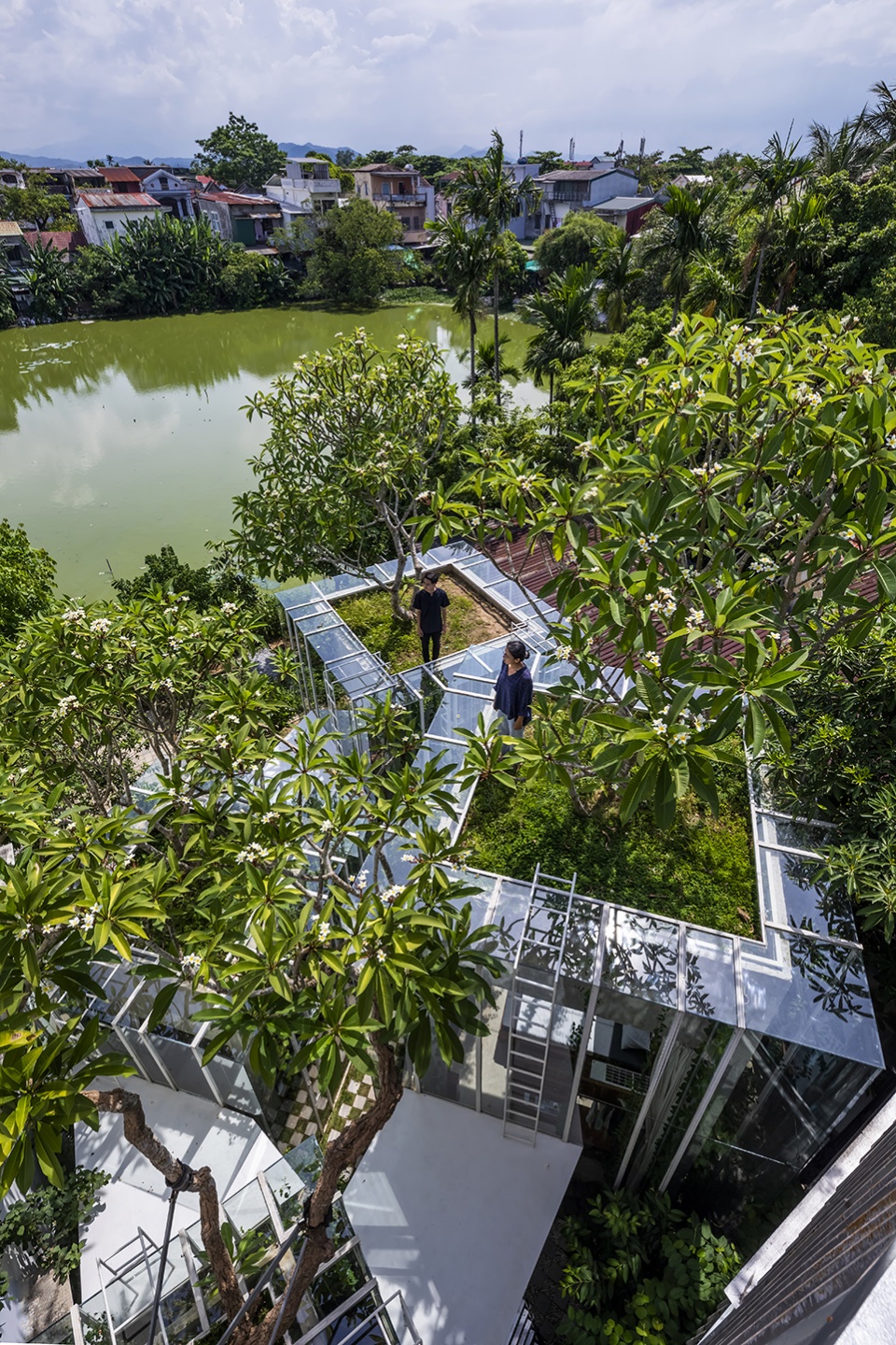 labri house by nkaa studio