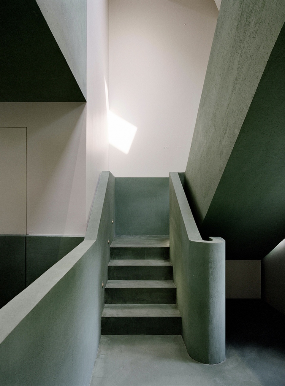 xiaozhuo flagship store by offhand practice