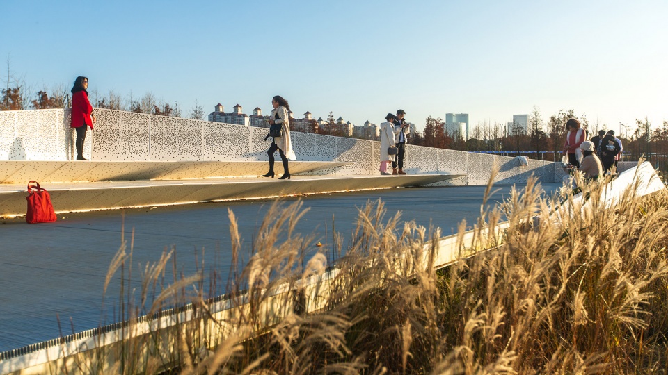 Fish Tail Park in Nanchang City Turenscape