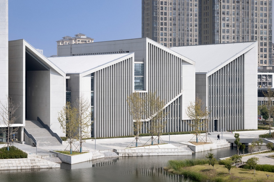 Library and Information Complex of Jiangxi Construction Vocational and Technical College SCUT