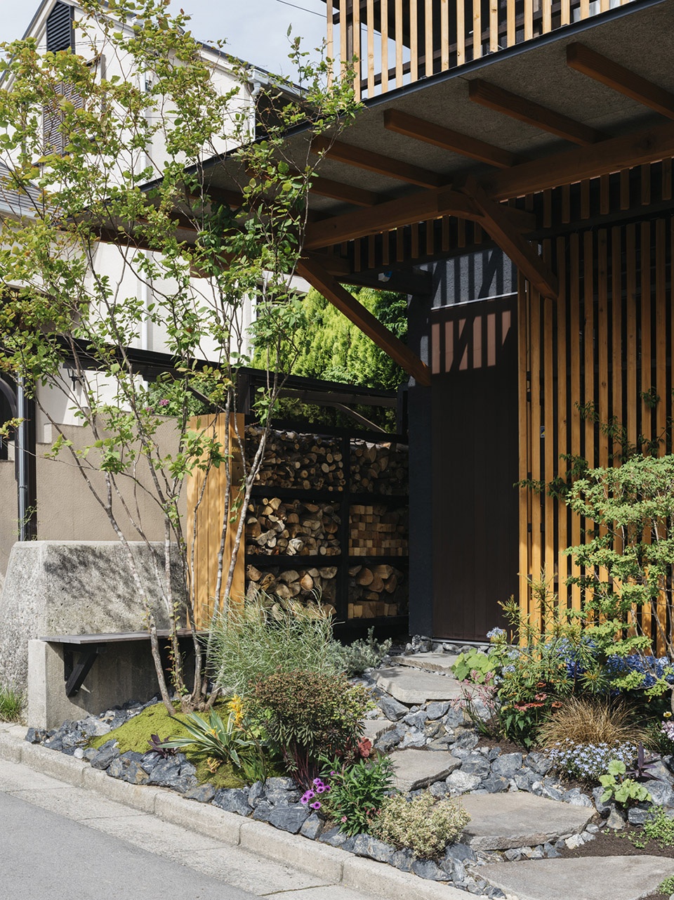 Nightingale House Atsushi Kawanishi Architects