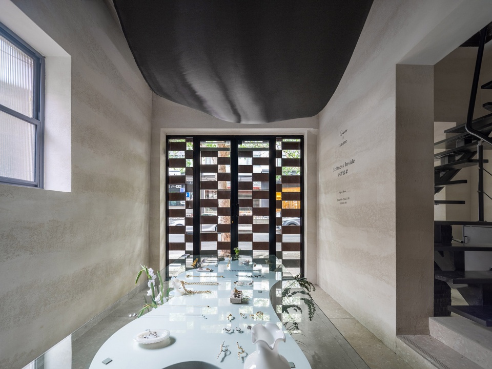 q factor store shanghai by rengarch