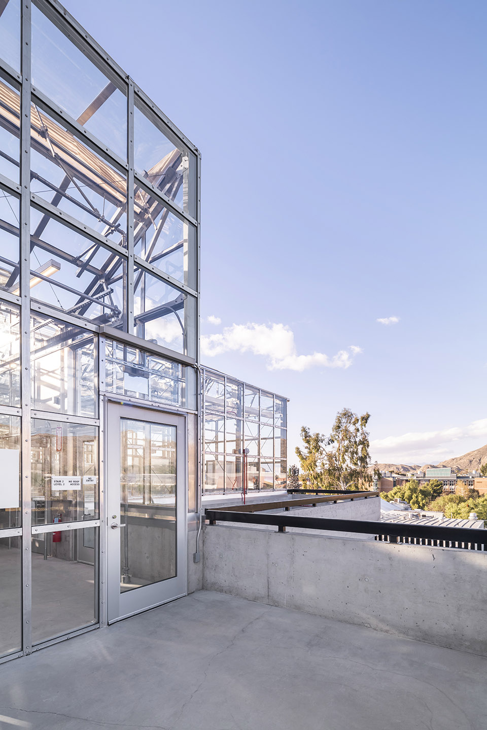 university-of-california-riverside-plant-research-1-by-perkins-will