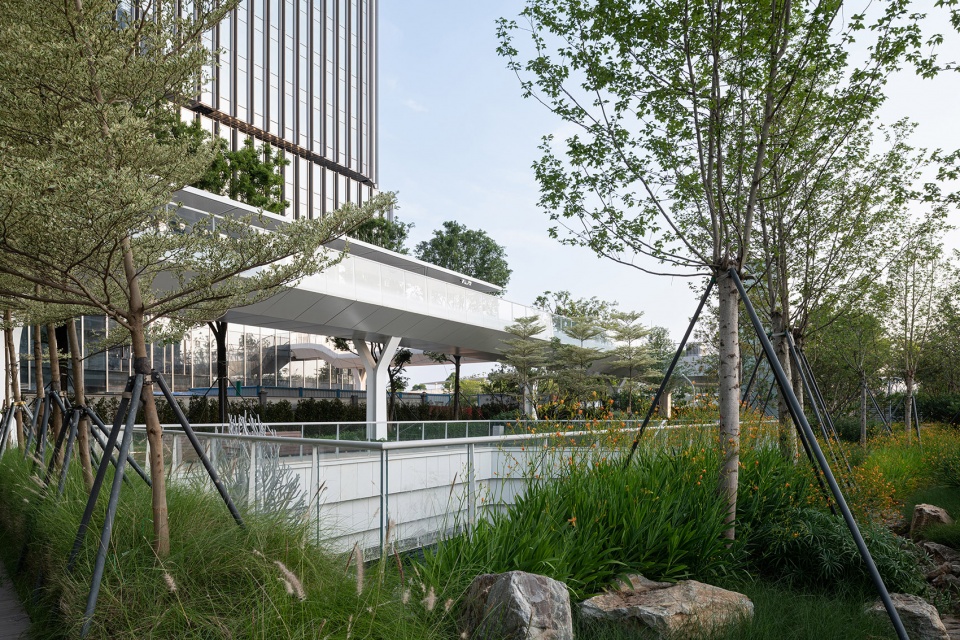 Shenzhen Baoan Baywalk AUBE