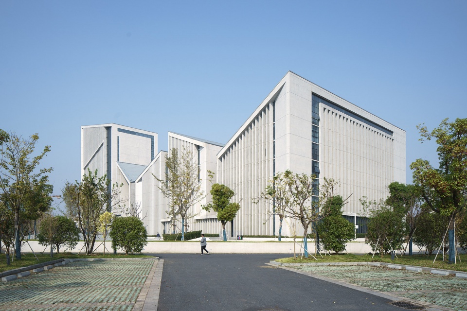 Library and Information Complex of Jiangxi Construction Vocational and Technical College SCUT