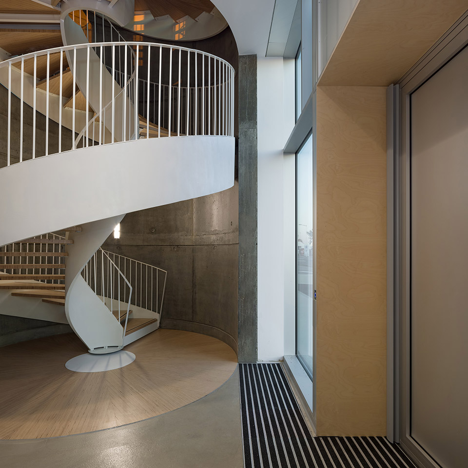 Le DomiNO Head office, coworking & shops, France by Atelier Ronan