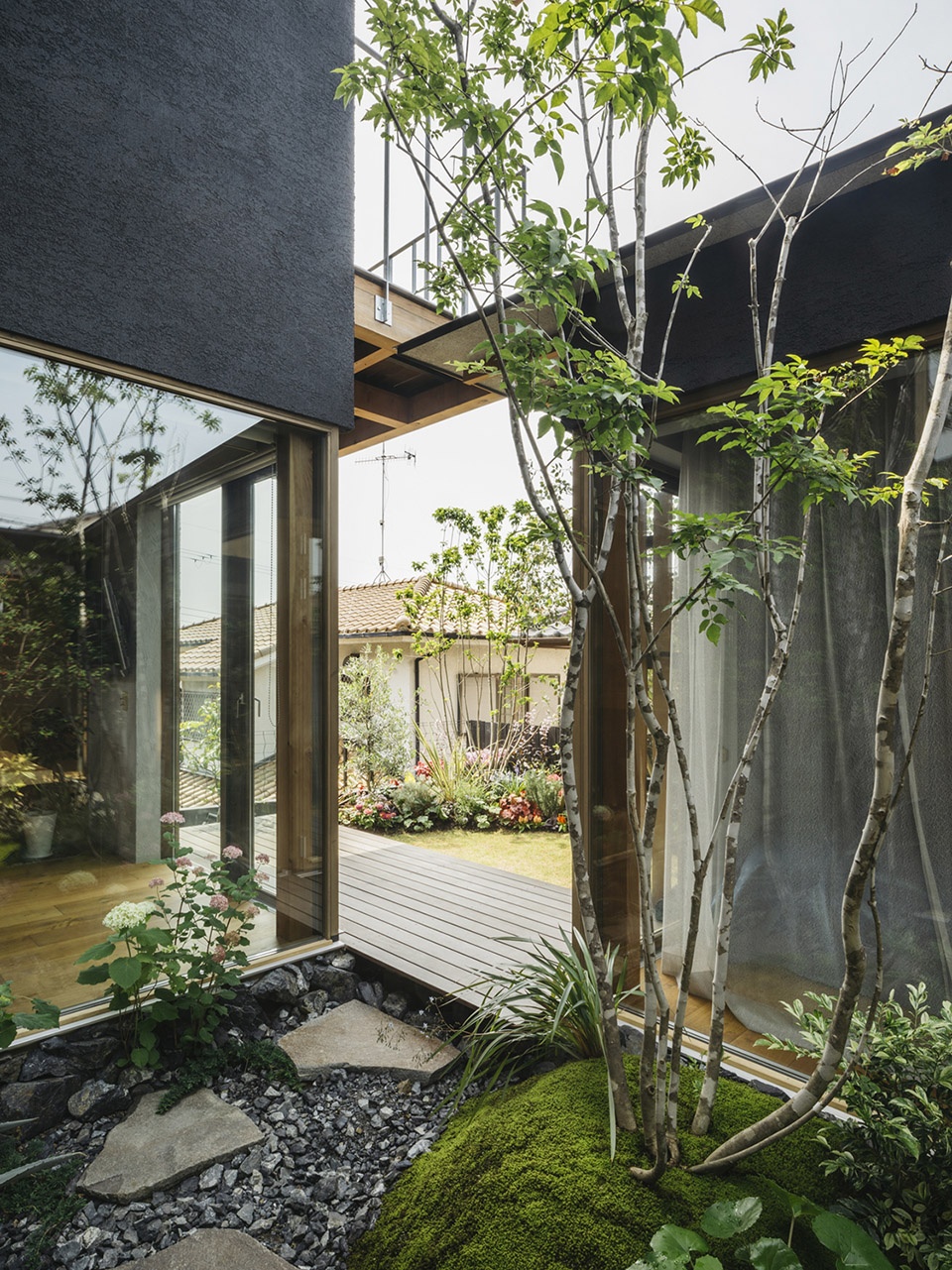 Nightingale House Atsushi Kawanishi Architects