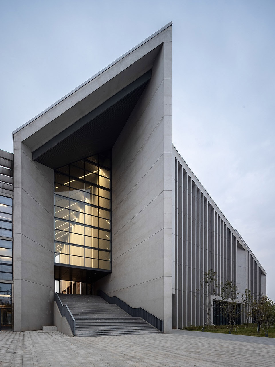 Library and Information Complex of Jiangxi Construction Vocational and Technical College SCUT 1