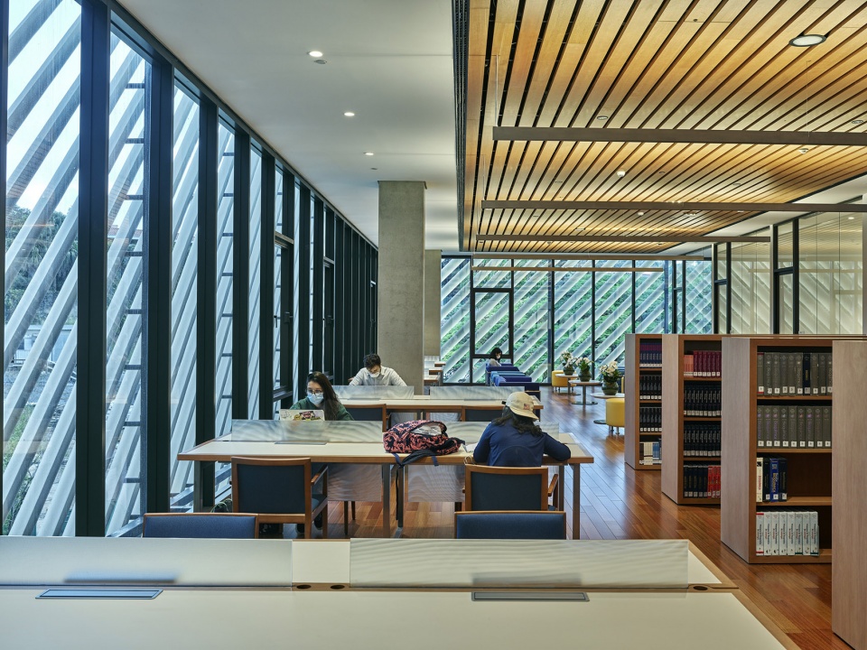 Albert Einstein Education and Research Center Safdie Architects
