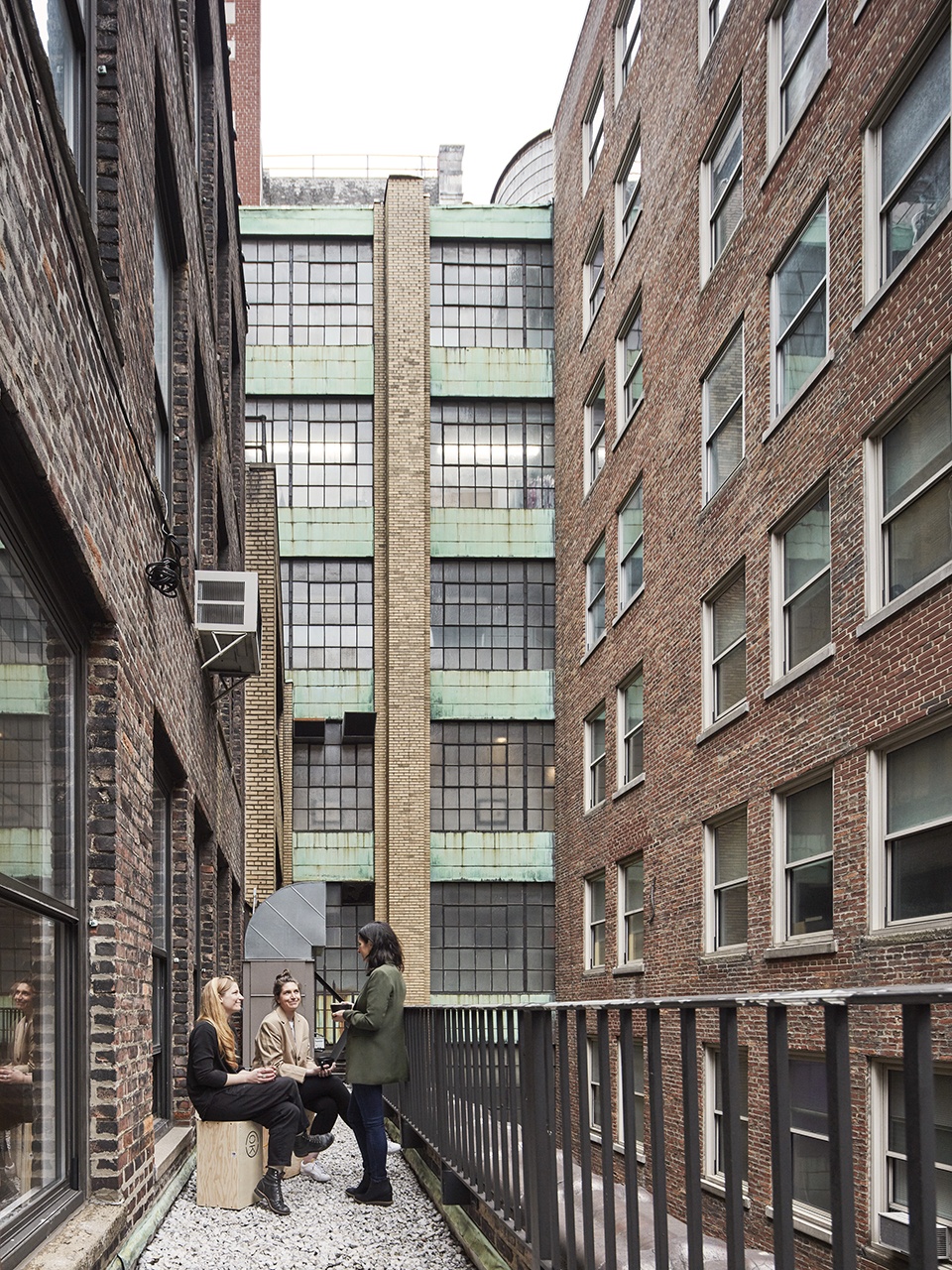 Olson Kundigs New York office by Olson Kundigs