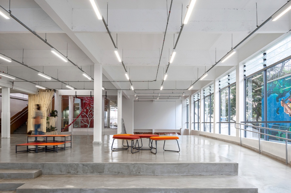 Camino School headquarters by Gusmao Otero Arquitetos Associados