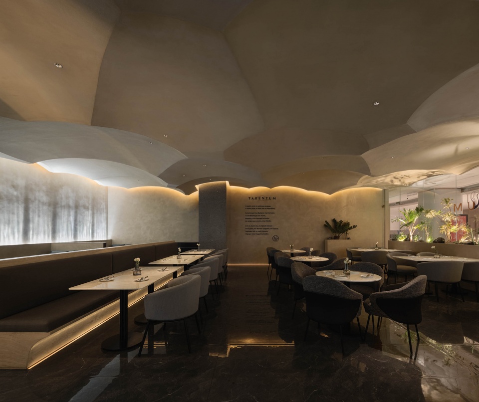 Tarentum Bar Restaurant China by MARS Studio