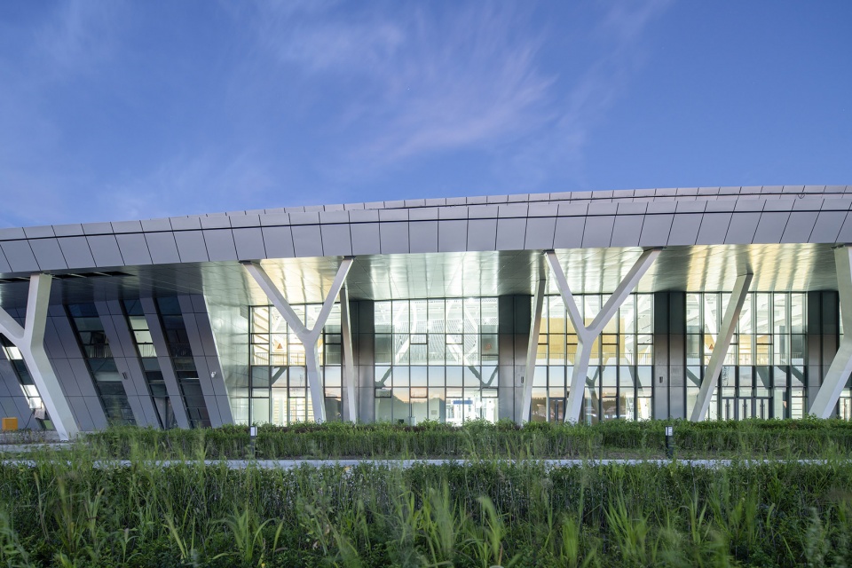 daqing west integrated highway passenger station by had architects studio a05