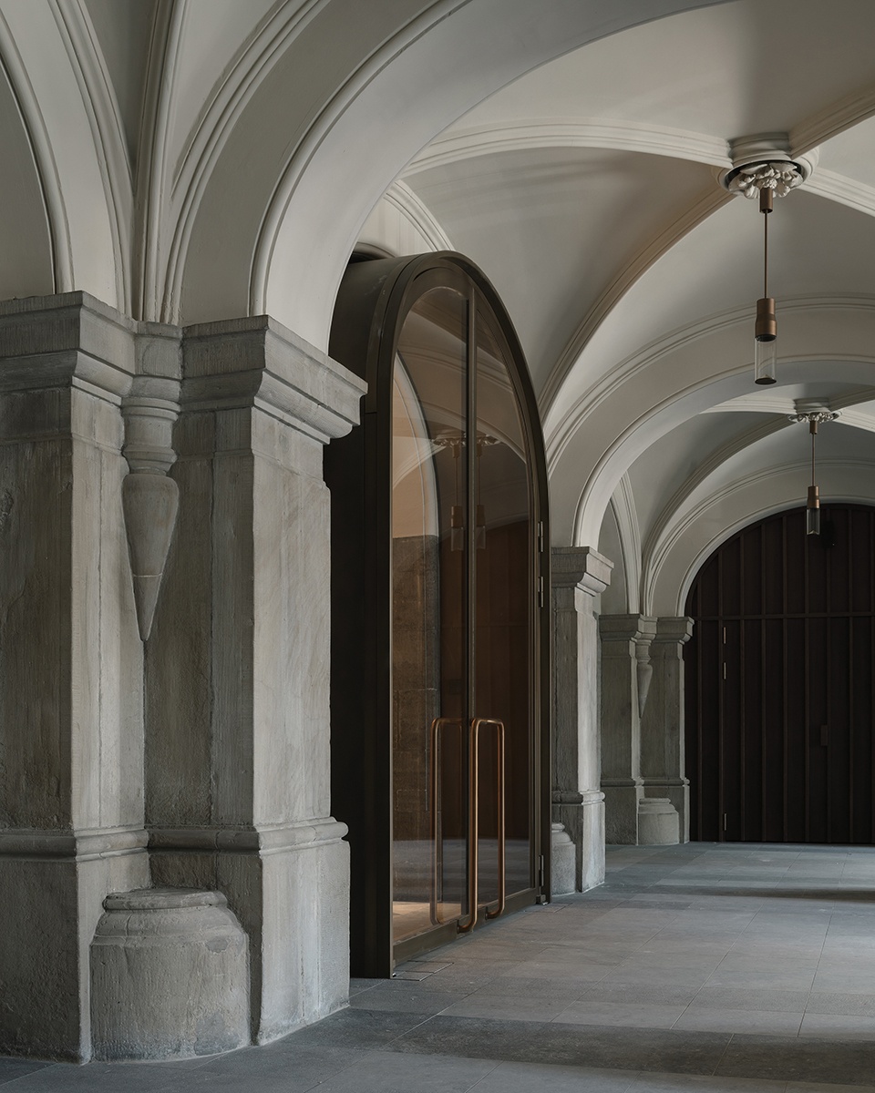 ANTWERP CITY HALL by Hub Bureau bouwtechniek