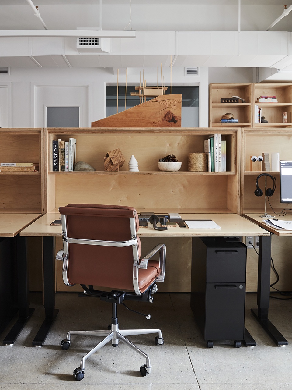 Olson Kundigs New York office by Olson Kundigs